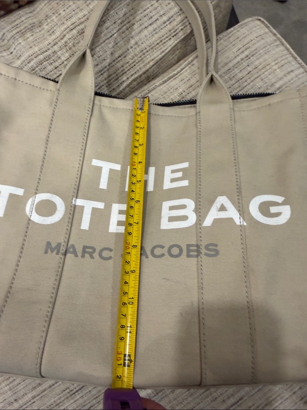 Marc Jacobs Canvas Tote Bag in Beige with White Logo - Picture 14 of 16